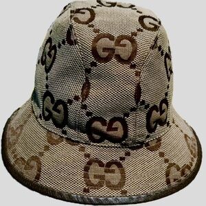 **SOLD**Gucci GG Bucket hat**SOLD**